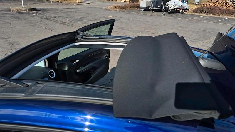 Gebraucht Opel Adam Open Air 116 PS (85 kW) 2018 Blau Kleinwagen