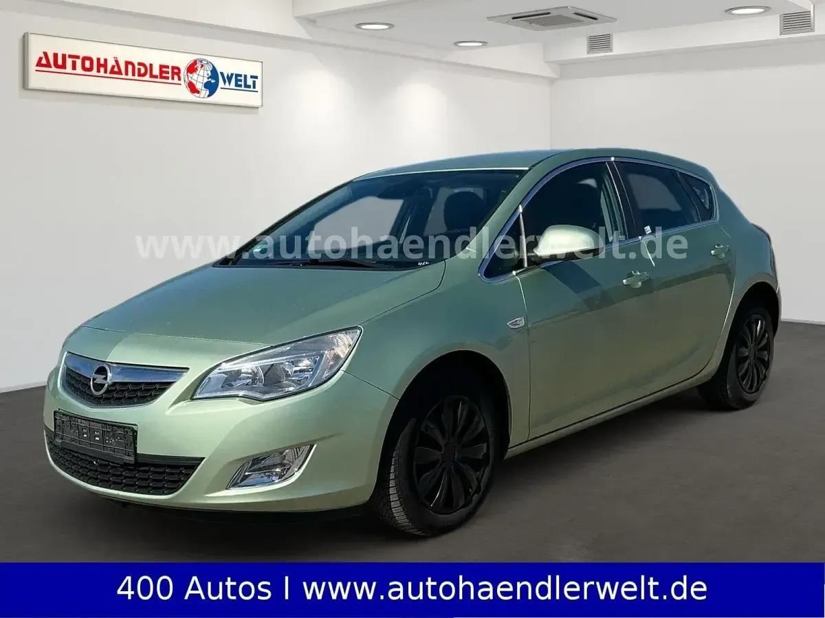 Second-hand Opel Astra 140 CP (102 kW) 2012 Verde Berlinǎ