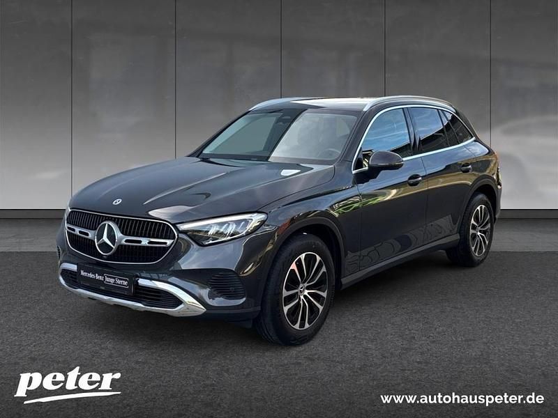 Metalliclack graphitgrau Gebraucht 2024 Mercedes GLC200 Avantgarde SUV | 46.810 € (Superpreis) - Bild 1/4