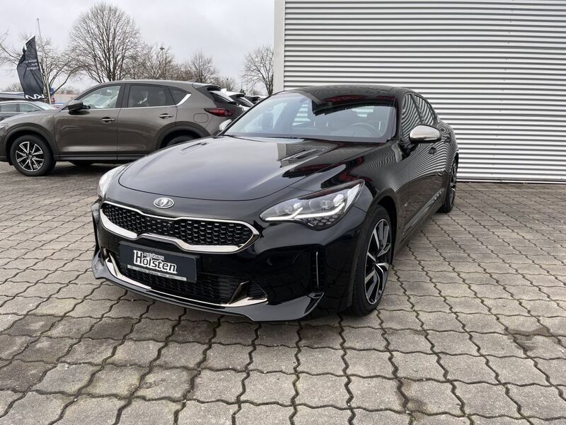 Schwarz Gebraucht 2017 Kia Stinger GT-Line Limousine | 26.990 € (Etwas zu teuer) - Bild 1/4