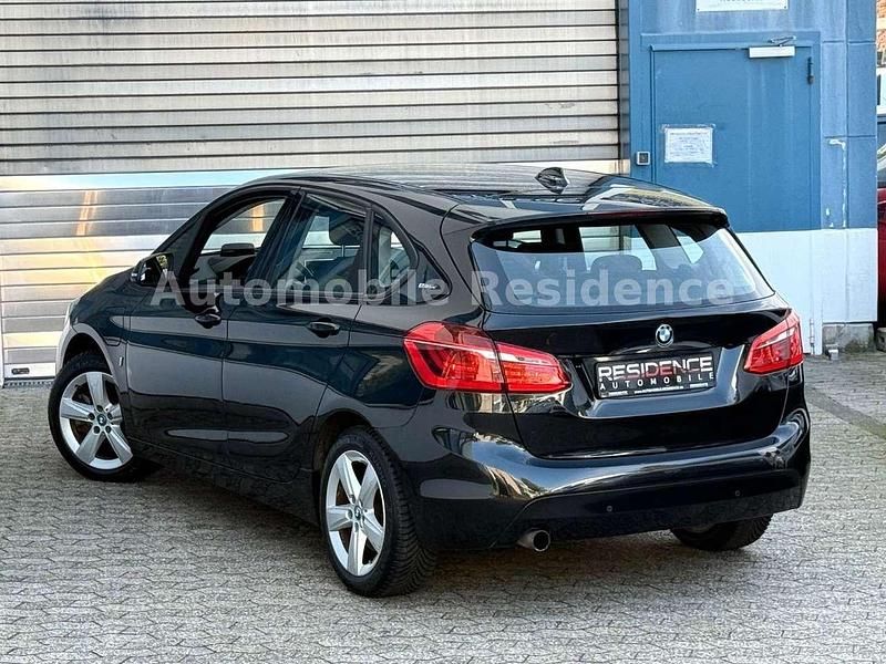 Gebraucht BMW 225 Advantage 136 PS (100 kW) 2017 Schwarz Van / Kleinbus