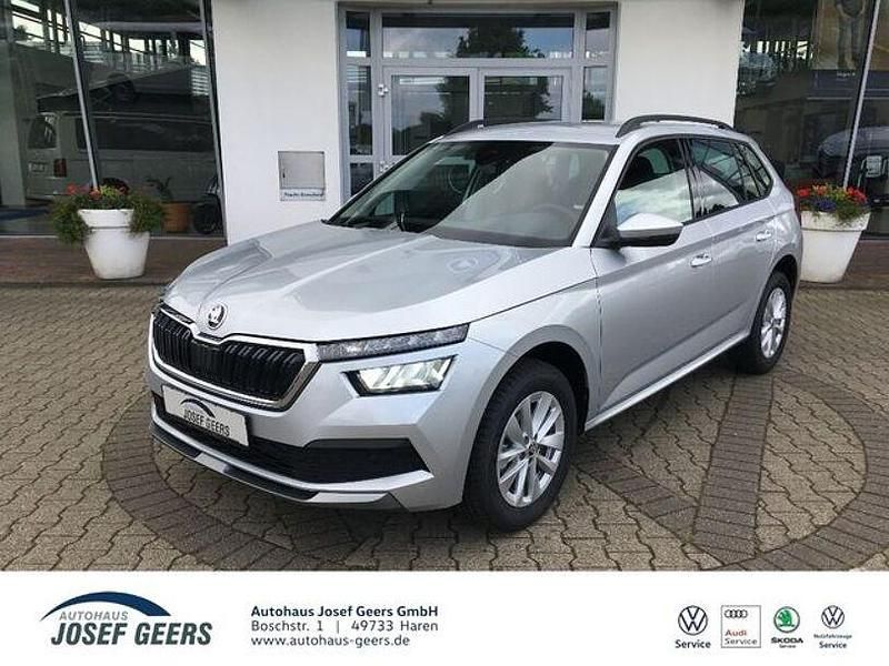 Silber Gebraucht 2024 Skoda Kamiq Ambition SUV | 25.399 € (Fairer Preis) - Bild 1/4
