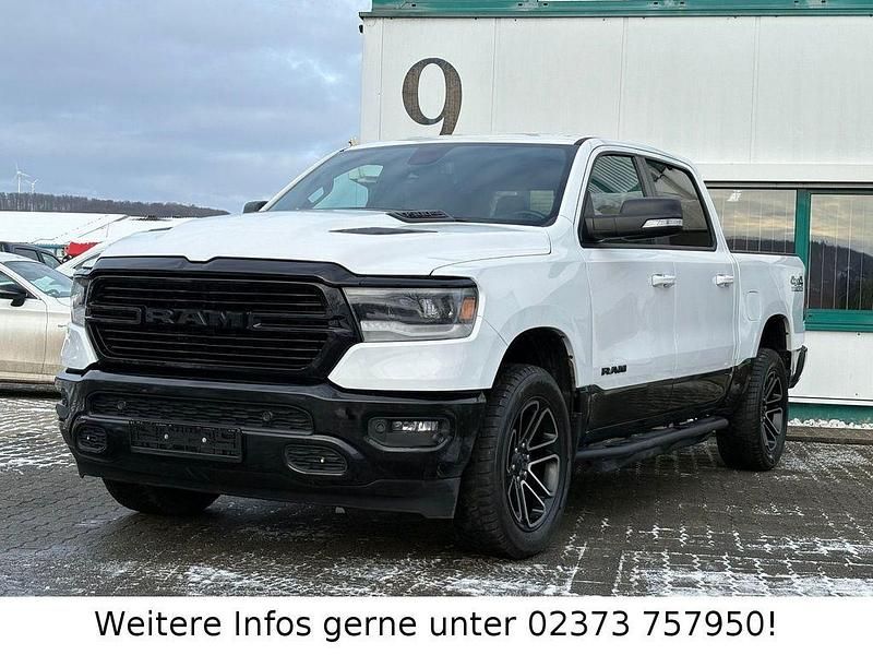 Gebraucht Dodge Ram 401 PS (294 kW) 2022 Weiß Abholung