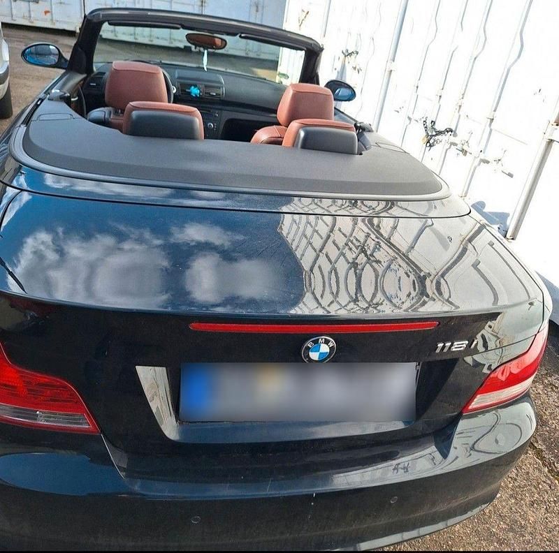 Gebraucht BMW 118 Cabriolet 143 PS (105 kW) 2008 Schwarz Cabrio