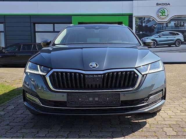Gebraucht Skoda Octavia Style 150 PS (110 kW) 2020 Quarzgrau metallic Kombi