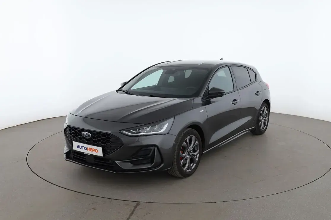 Gebraucht Ford Focus ST-Line 155 PS (114 kW) 2022 Limousine