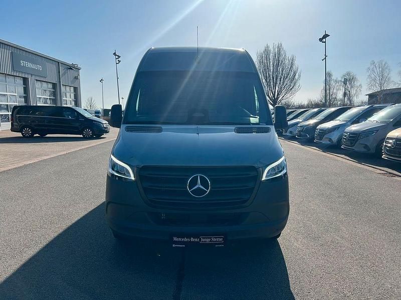 Gebraucht Mercedes Sprinter 170 PS (125 kW) 2025 Blaugrau Van