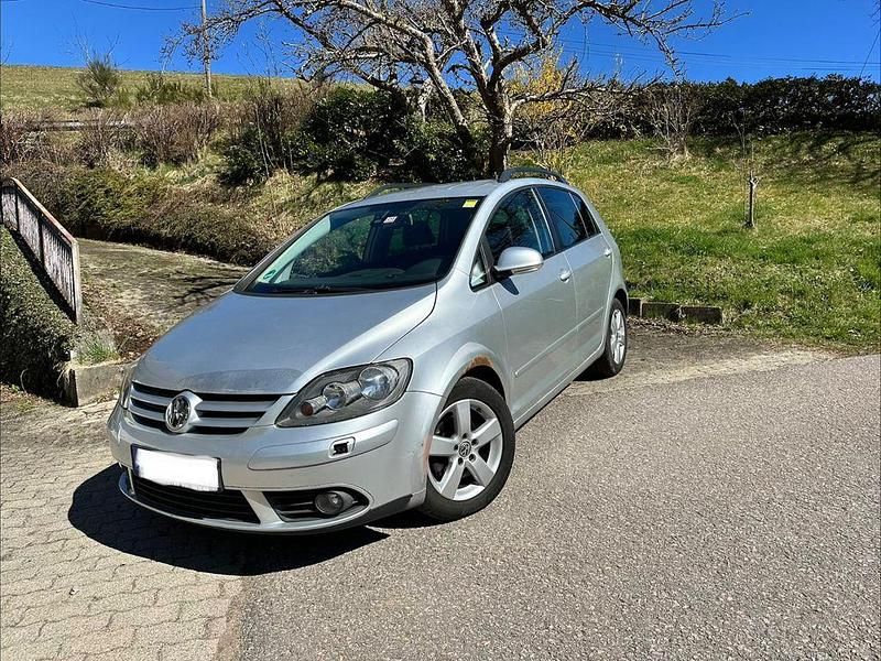 Gebraucht VW Golf Plus Cross United 80 PS (58 kW) 2008 Silber Van / Kleinbus