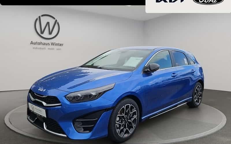 Schwarz Neu 2025 Kia Ceed GT-Line Limousine | 26.495 € (Superpreis) - Bild 1/4
