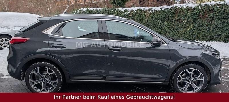 Gebraucht Kia XCeed Spirit 136 PS (100 kW) 2021 Grau SUV