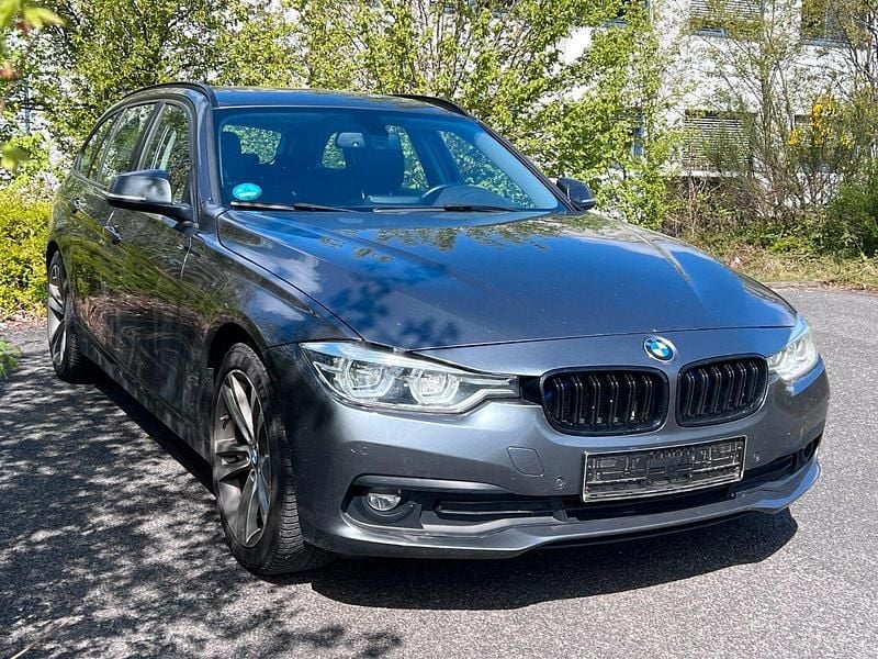 Second-hand BMW 320 Advantage 190 CP (139 kW) 2015 Gri Break