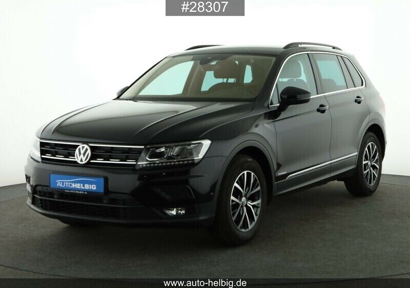 Gebraucht VW Tiguan Comfortline 150 PS (110 kW) 2020 Deep black perleffekt SUV