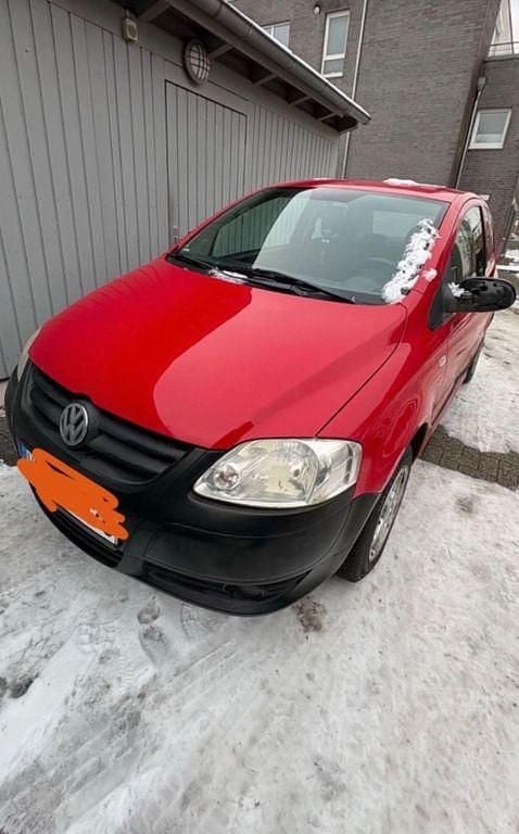 Gebraucht VW Fox 60 PS (44 kW) 2006 Rot Kleinwagen