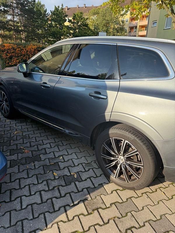 Gebraucht Volvo XC60 Inscription 190 PS (139 kW) 2019 Grau SUV