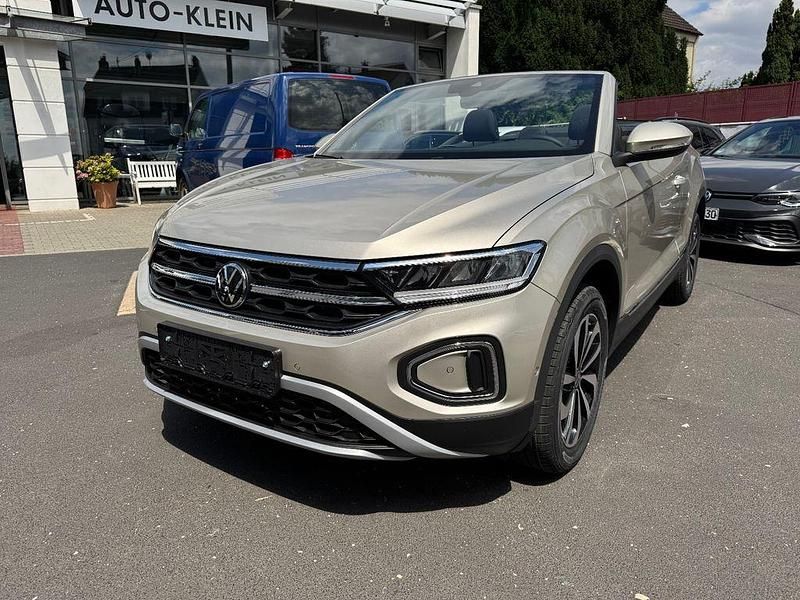 Silber Neu 2025 VW T-Roc Cabriolet Style Cabrio | 38.850 € (Etwas zu teuer) - Bild 1/3