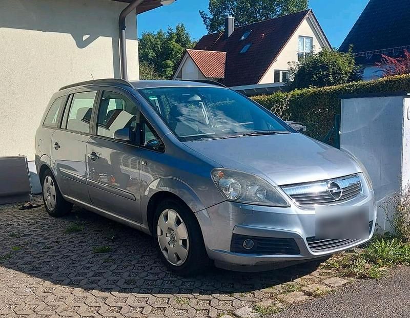 Grau Gebraucht 2006 Opel Zafira Van / Kleinbus | 400 € (Superpreis) - Bild 1/4