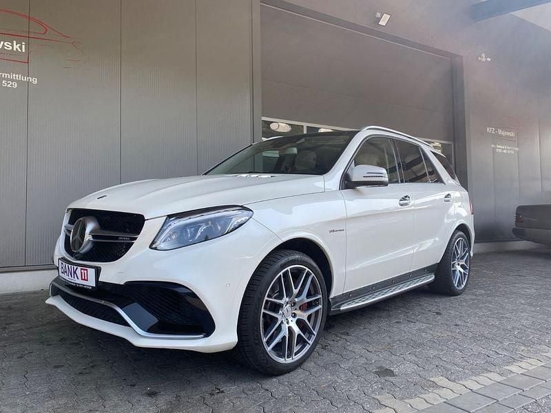 Weiß Gebraucht 2019 Mercedes GLE63 AMG AMG SUV | 51.900 € (Superpreis) - Bild 1/4