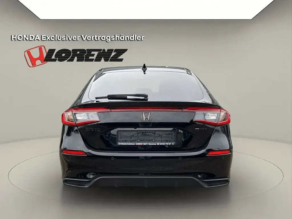 Gebraucht Honda Civic Hybrid 184 PS (135 kW) 2023 Schwarz Limousine