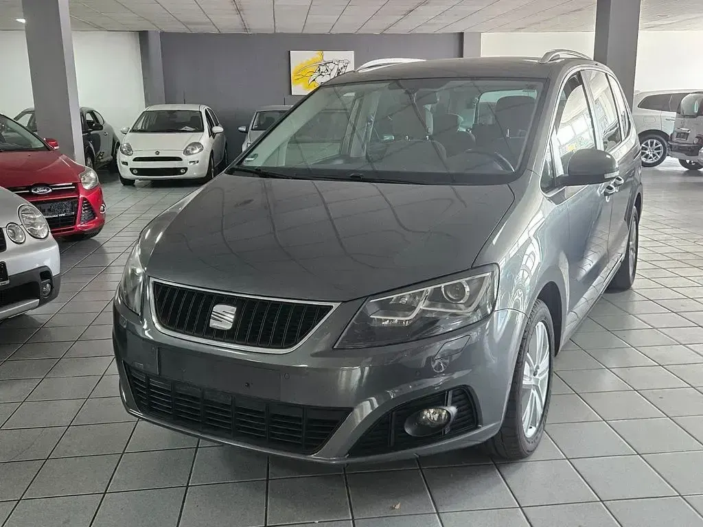 Gebraucht Seat Alhambra Style 140 PS (102 kW) 2013 Grau Van / Kleinbus