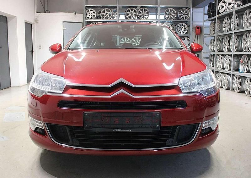 Gebraucht Citroën C5 Tendance 156 PS (114 kW) 2009 Rot erythree/metallic lack. Limousine