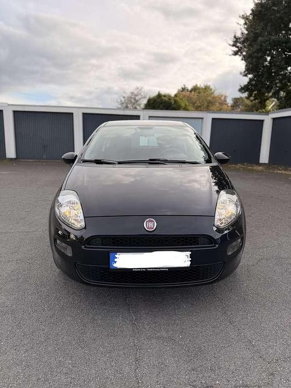 Schwarz Gebraucht 2014 Fiat Punto Pop Kleinwagen | 5.900 € (Fairer Preis) - Bild 1/4