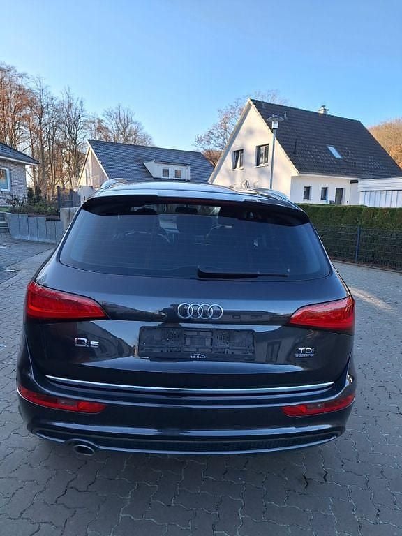 Gebraucht Audi Q5 Design 190 PS (139 kW) 2017 Schwarz SUV