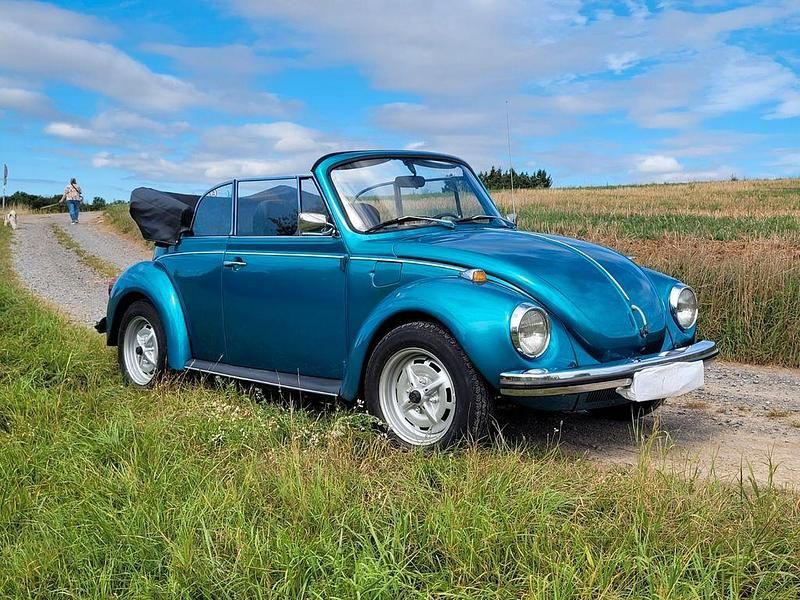 Blau Gebraucht 1974 VW Käfer Cabrio | 21.900 € - Bild 1/4