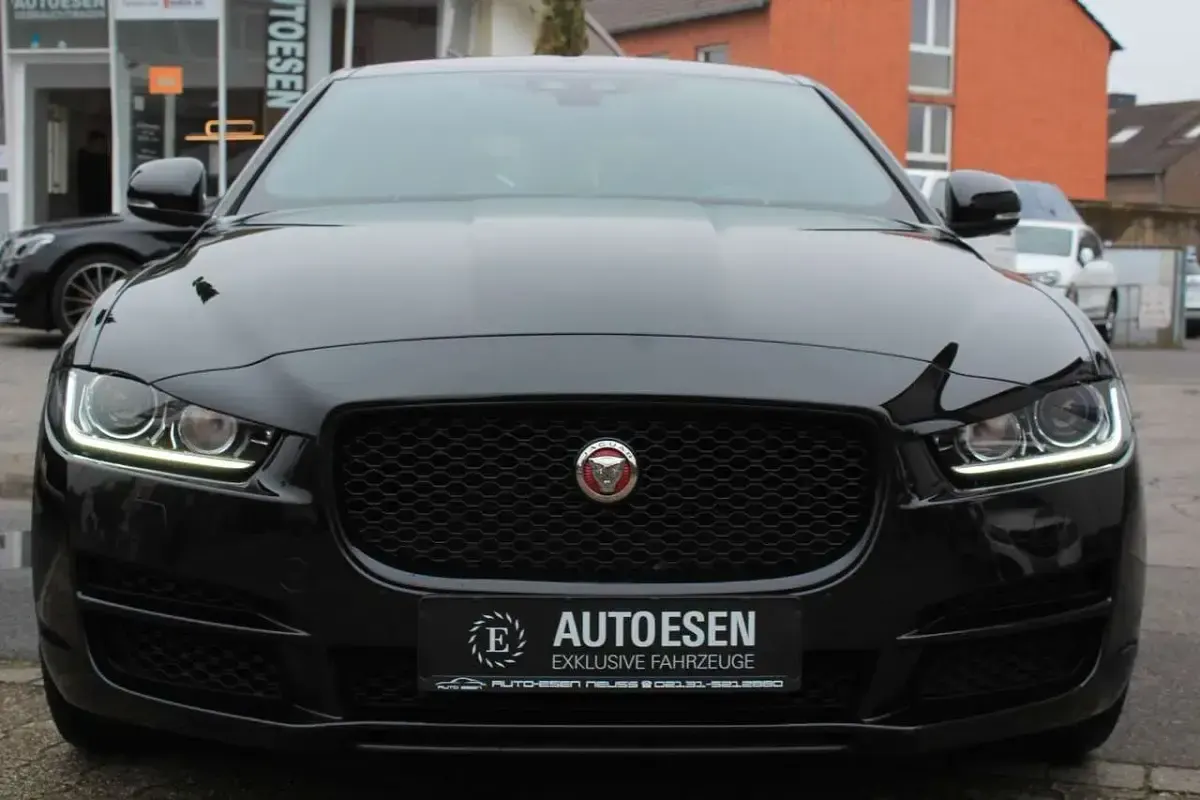 Gebraucht Jaguar XE 250 PS (183 kW) 2018 Schwarz Limousine