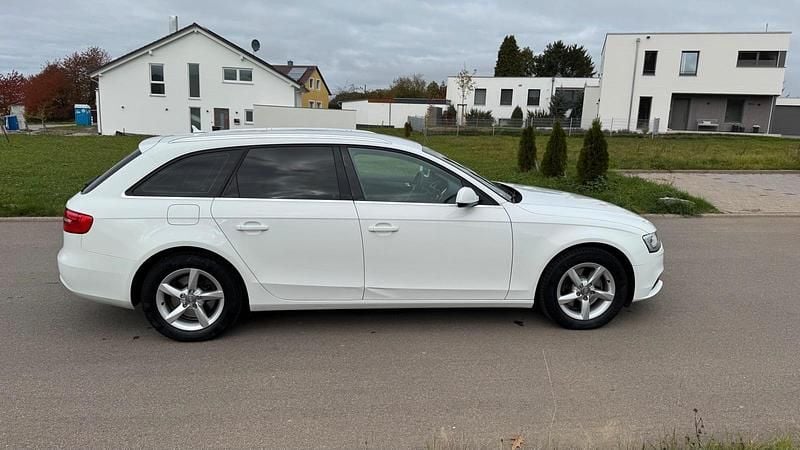Gebraucht Audi A4 190 PS (139 kW) 2014 Weiß Kombi