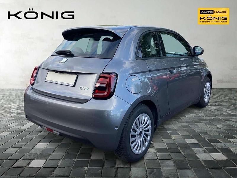 Gebraucht Fiat 500e 86 kW (118 PS) 2023 Mineral grau (6fx) Limousine