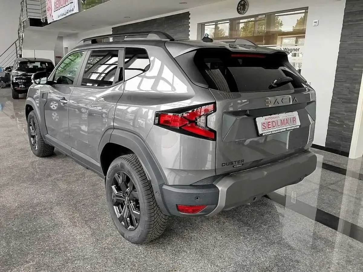 Ny Dacia Duster Extreme 154 HK (113 kW) 2026 Grå SUV