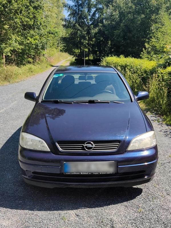 Blau Gebraucht 1999 Opel Astra Kombi | 1.100 € (Fairer Preis) - Bild 1/4