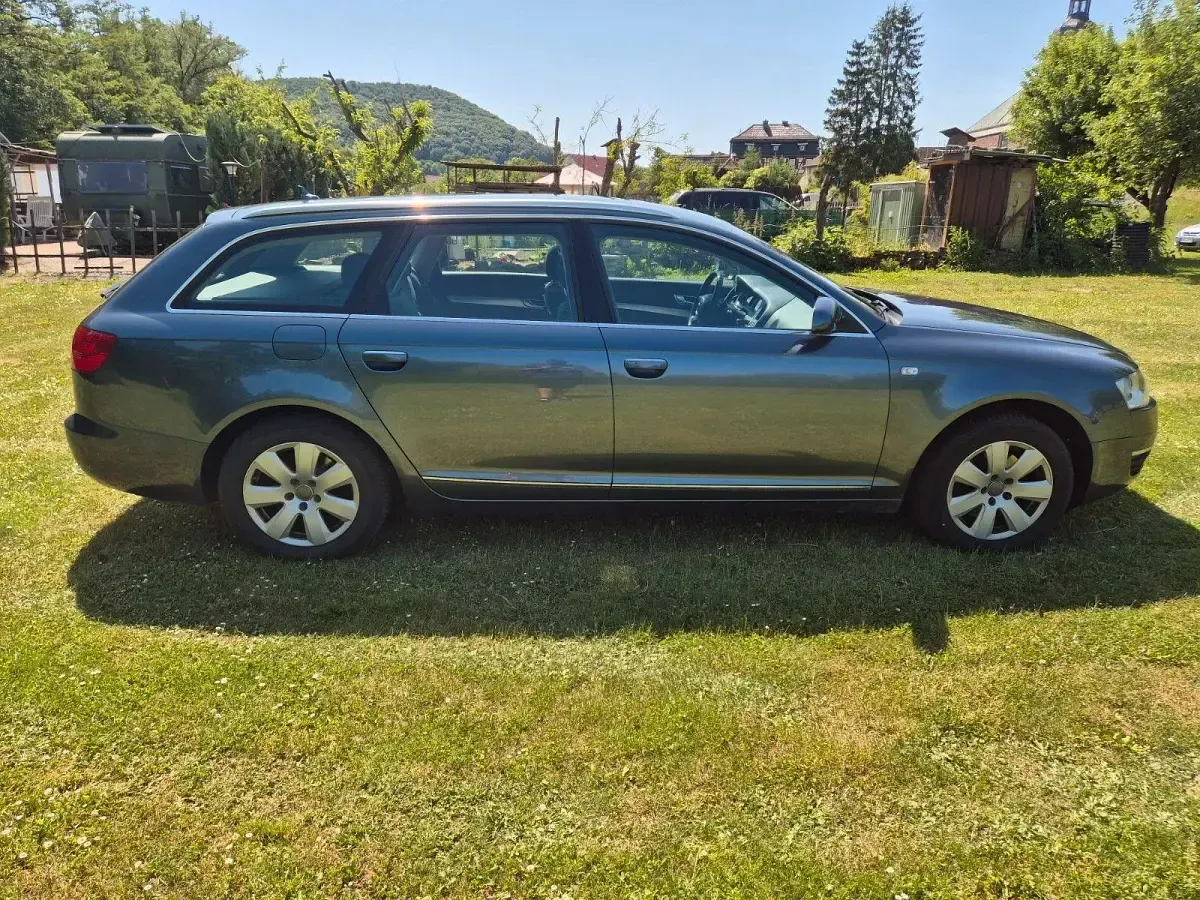 Gebraucht Audi A6 177 PS (130 kW) 2005 Grau Kombi
