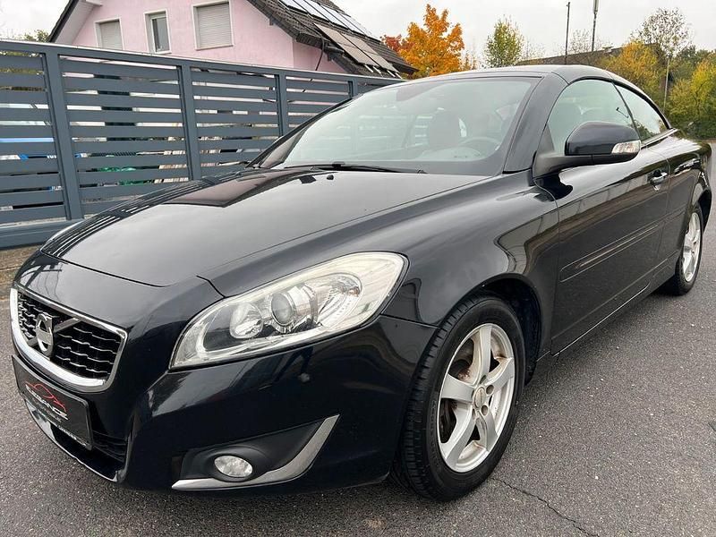 Schwarz Gebraucht 2013 Volvo C70 Inscription Cabrio | 6.750 € (Etwas zu teuer) - Bild 1/4