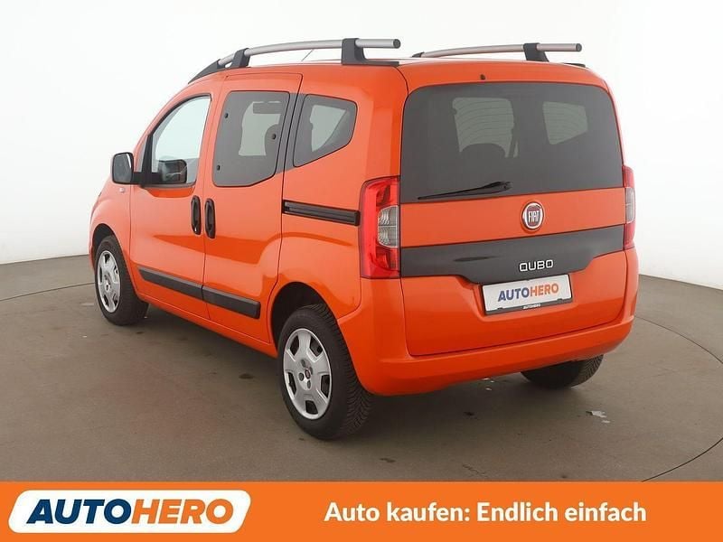 Gebraucht Fiat Qubo Lounge 80 PS (58 kW) 2018 Orange Van / Kleinbus