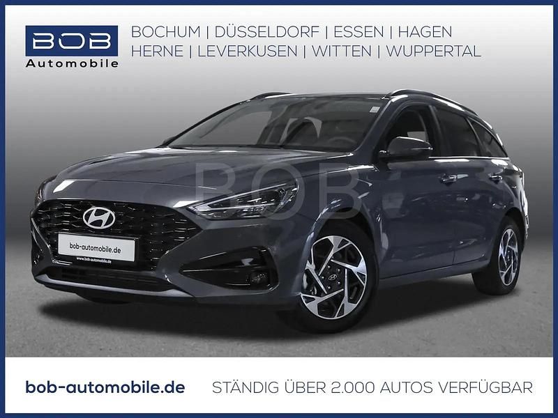 Grau Gebraucht 2025 Hyundai i30 Trend Kombi | 23.332 € (Fairer Preis) - Bild 1/3