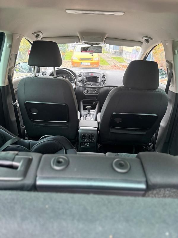 Gebraucht VW Golf Plus Cross 160 PS (117 kW) 2010 Blau Van / Kleinbus