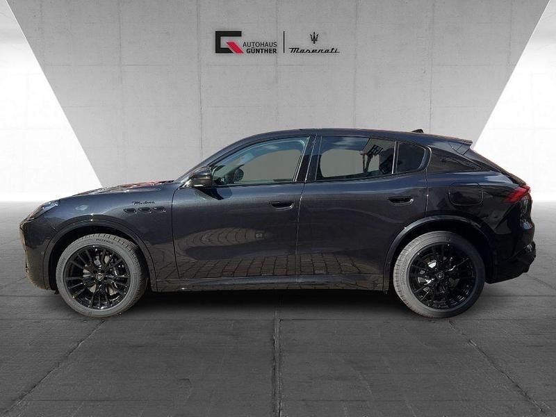 Neu Maserati Grecale 330 PS (242 kW) 2026 Schwarz SUV