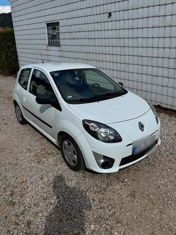 Second-hand Renault Twingo 75 CP (55 kW) 2011 Alb Hatchback