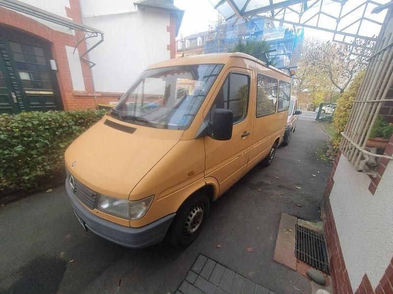 Gelb Gebraucht 1998 Mercedes Sprinter Van | 5.500 € - Bild 1/4