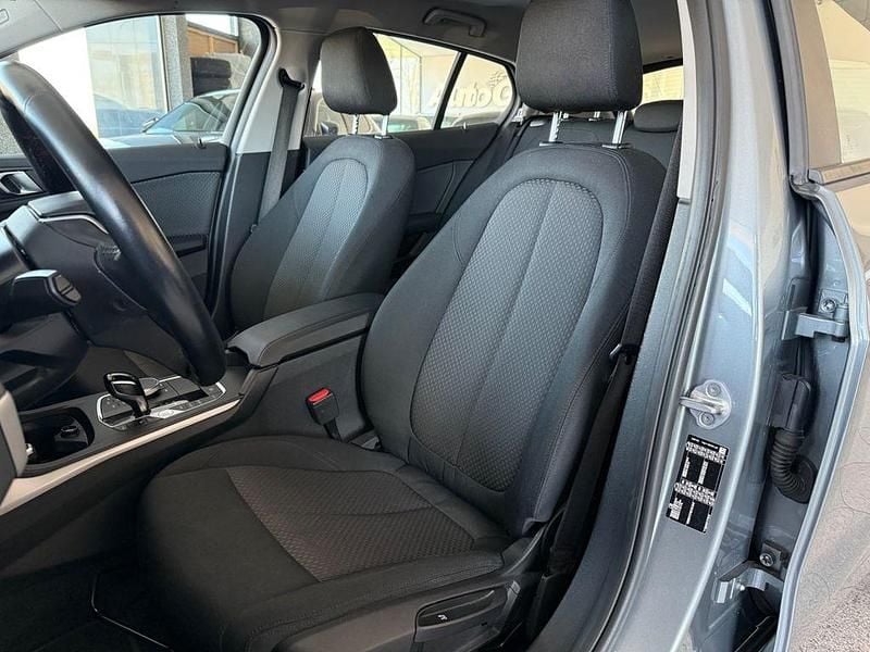 Gebraucht BMW 118 Advantage 150 PS (110 kW) 2023 Grau Kleinwagen