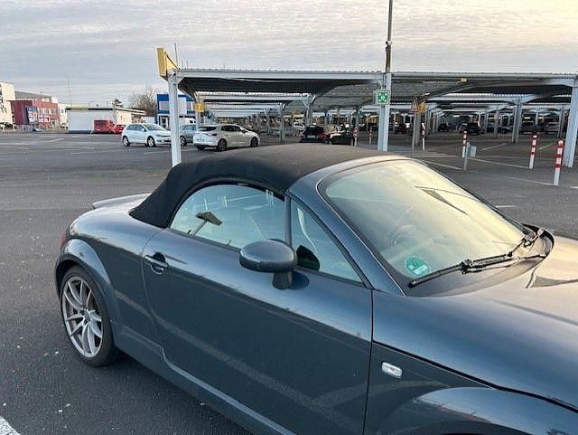 Gebraucht Audi TT Roadster Sport 163 PS (119 kW) 2006 Grau Cabrio