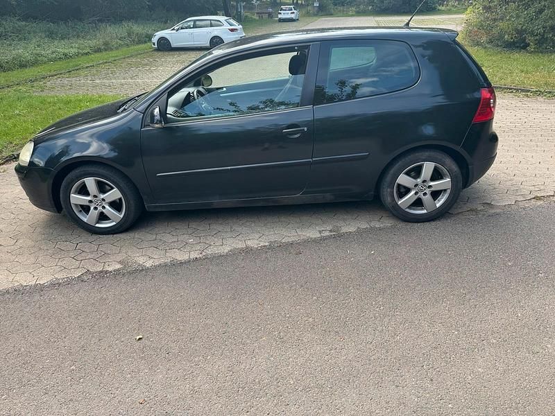 Gebraucht VW Golf VI United 80 PS (58 kW) 2008 Schwarz Kleinwagen