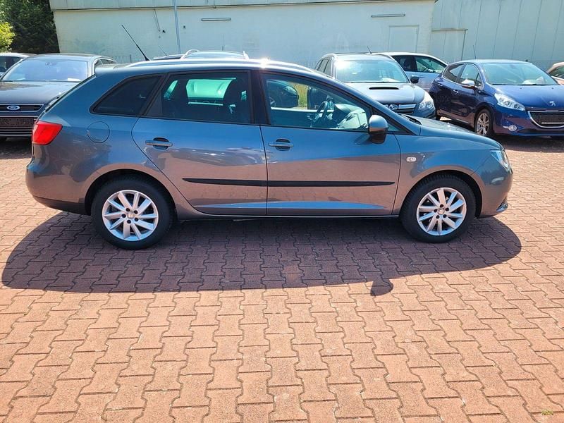 Gebraucht Seat Ibiza ST Style 75 PS (55 kW) 2012 Grau Kombi