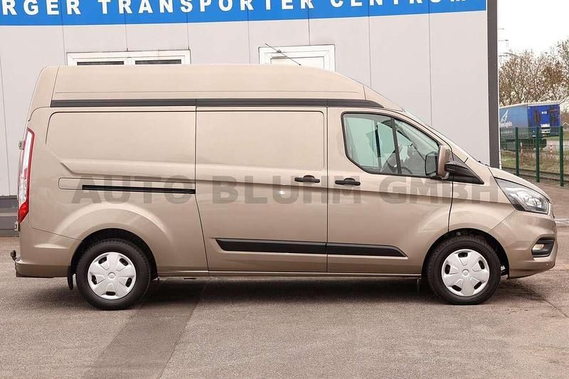 Gebraucht Ford Transit Custom 131 PS (96 kW) 2018 Pyritsilber Van / Kleinbus