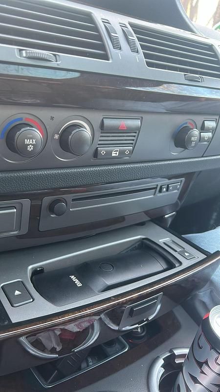 Gebraucht BMW 730 220 PS (161 kW) 2004 Limousine