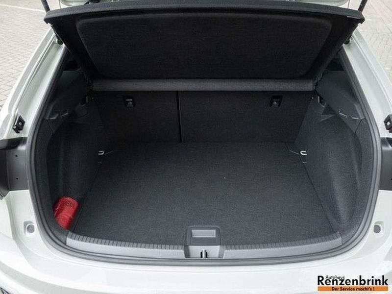 Gebraucht VW Taigo Style 116 PS (85 kW) 2025 Ascotgrau SUV