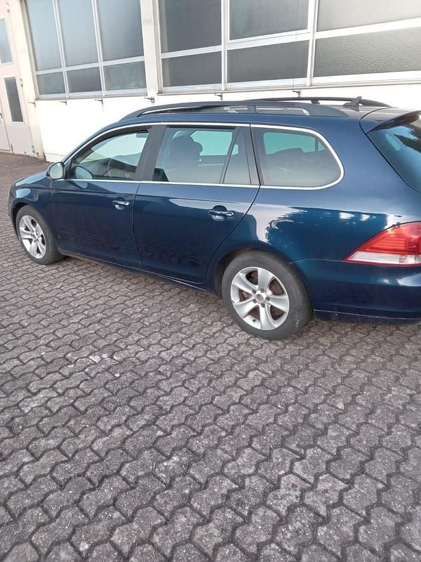 Gebraucht VW Golf V Highline 105 PS (77 kW) 2008 Blau Kombi
