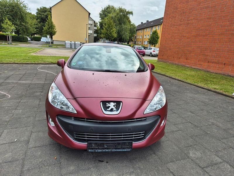Schwarz Gebraucht 2011 Peugeot 308 CC Platinum Cabrio | 5.999 € (Fairer Preis) - Bild 1/4