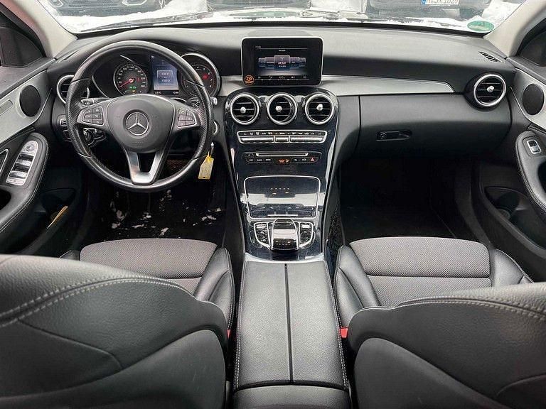 Gebraucht Mercedes C200 Avantgarde 184 PS (135 kW) 2015 Schwarz Kombi